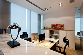 450平商貿(mào)公司辦公室裝修設(shè)計實(shí)景案例